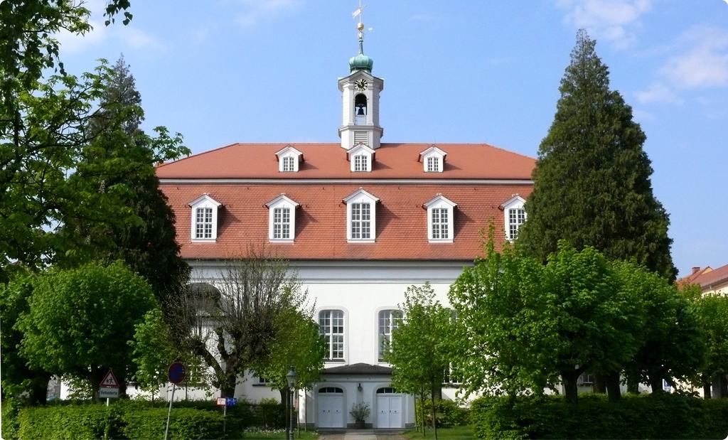 Komensky Gaeste- Und Tagungshaus Herrnhut المظهر الخارجي الصورة